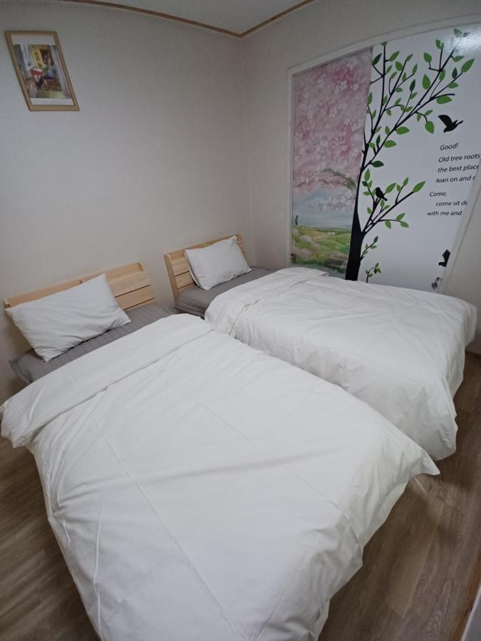 J&J Guesthouse Jeonju Exterior photo